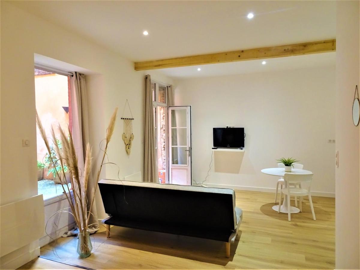 Sublime Cocon: Intimate Retreat Near Place Nationale Apartment Montauban Exterior photo